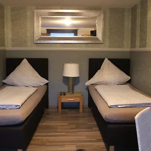  Locanda Gaestehaus Chaplin